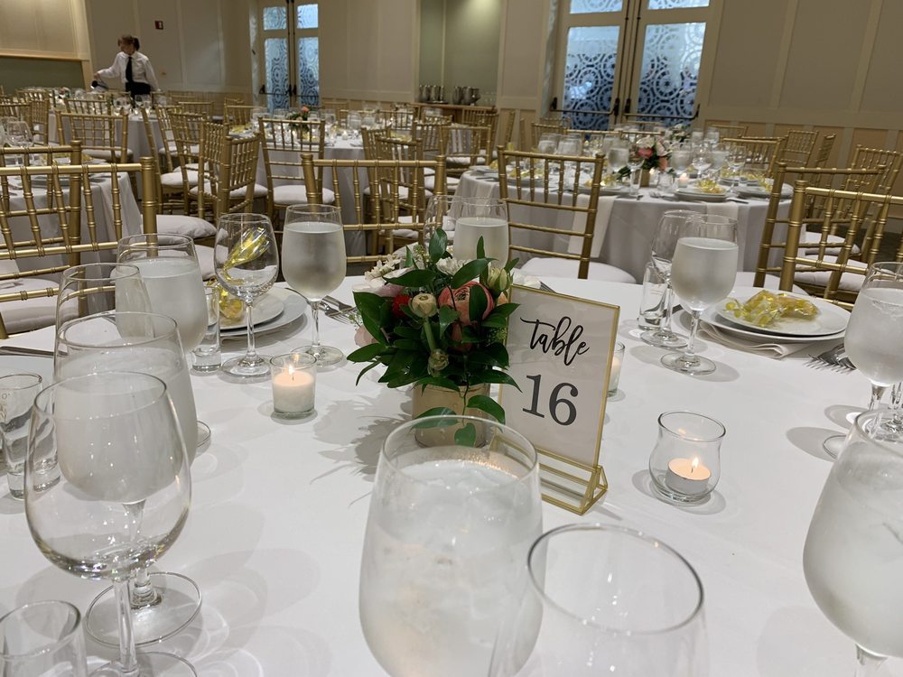 Linen Rent Premium Linen Rental Bay Area | Save Up to 20% Today